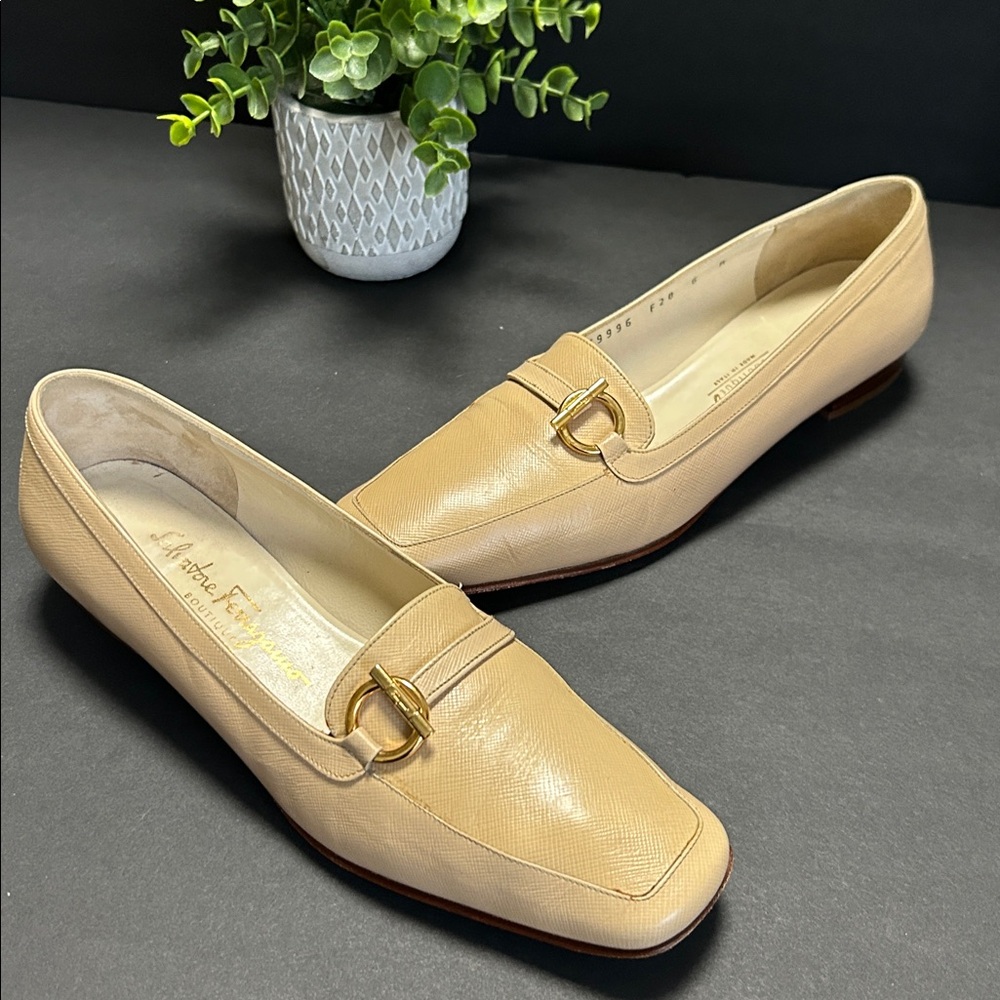 Salvatore Ferragamo Beige and Brown Loafers